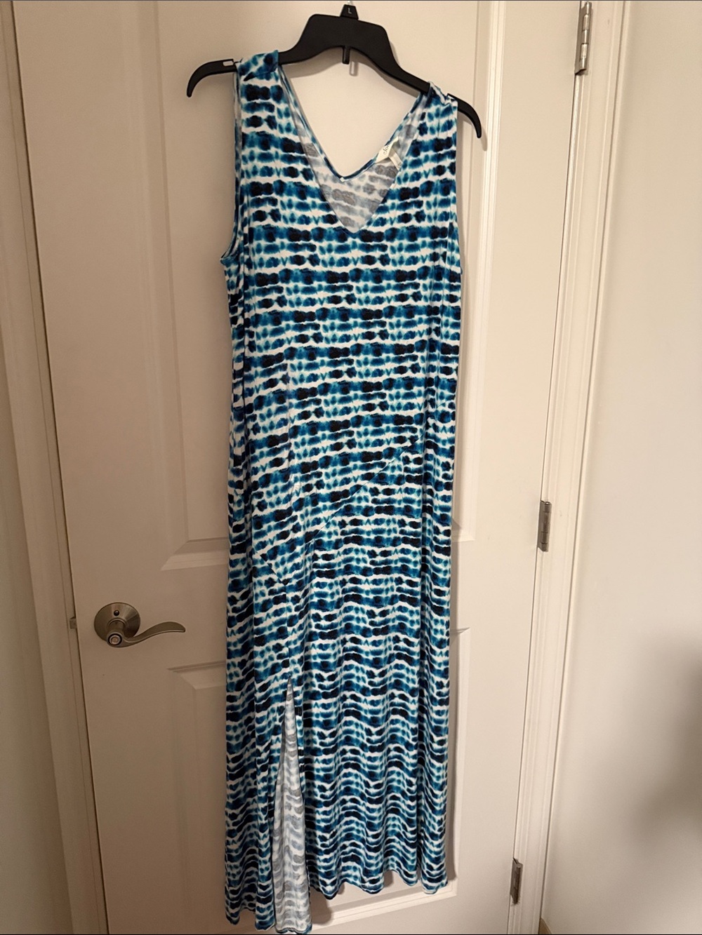 Soma Blue and White Tie-Dye V-Neck Dress Maxi